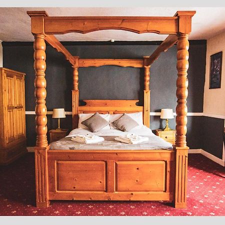 The George Hotel, Dereham מראה חיצוני תמונה