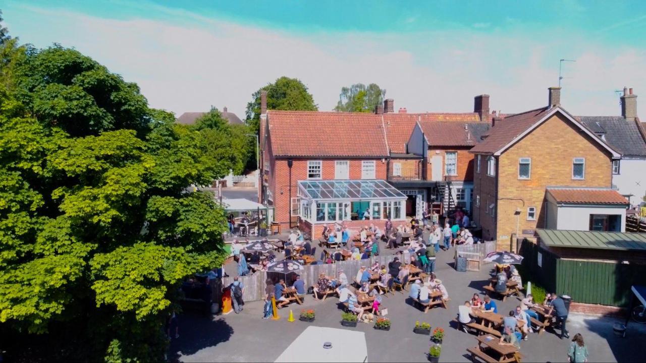 The George Hotel, Dereham מראה חיצוני תמונה